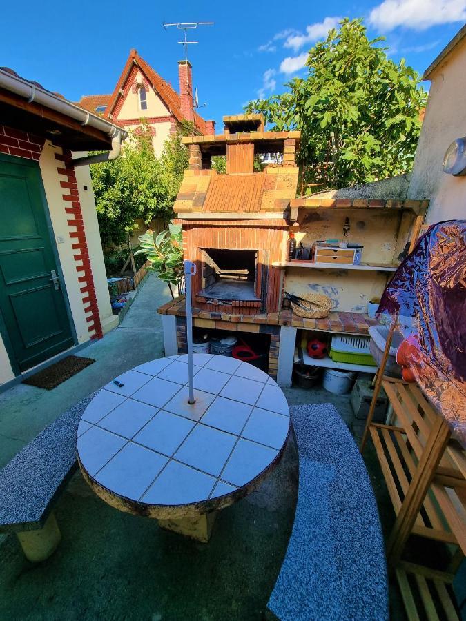 Petite Maison Au Calme エピネー・シュル・セーヌ エクステリア 写真